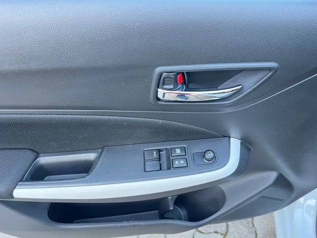 Suzuki Swift Clear DualJet Hybrid