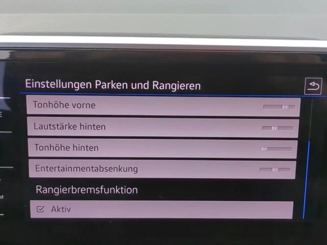 Volkswagen T-Roc IQ.Drive