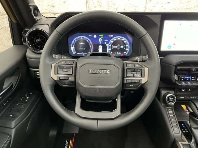 Toyota Land Cruiser 2,8 D-4D "First Edition"