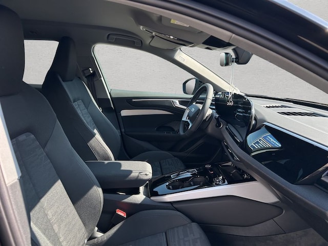 Audi A6 Avant S-Tronic