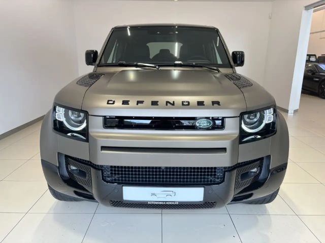 Land Rover Defender 110 Dynamic HSE