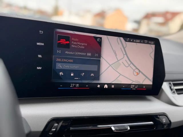 BMW 216 KAMERA DAB LED KLIMAAUTO
