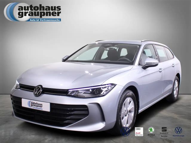 Volkswagen Passat 1.5 eTSI DSG