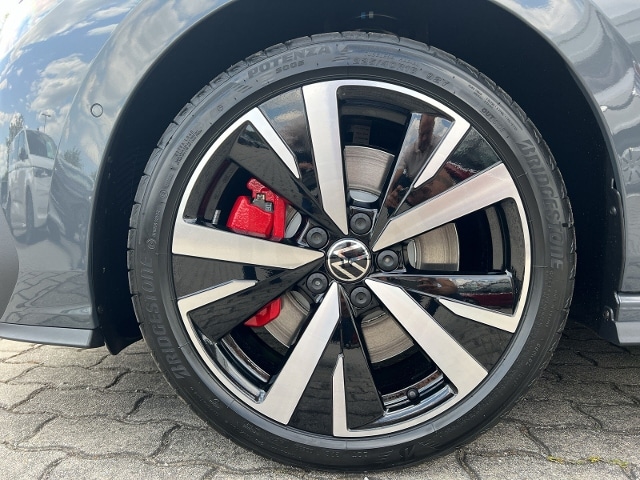 Volkswagen Golf DSG IQ.Drive eHybrid