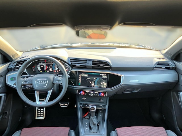 Audi Q3 35 TFSI S-Tronic