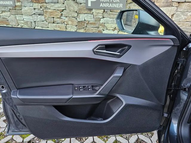 Seat Leon 1.5 eTSI FR-lijn