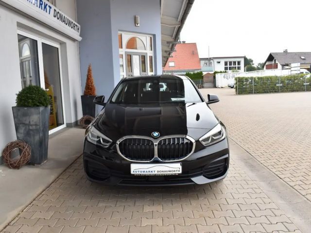 BMW 118 118i Advantage pakket Sedan