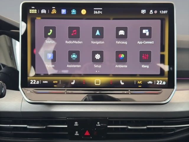 Volkswagen Golf 1.5 TSI Golf VIII