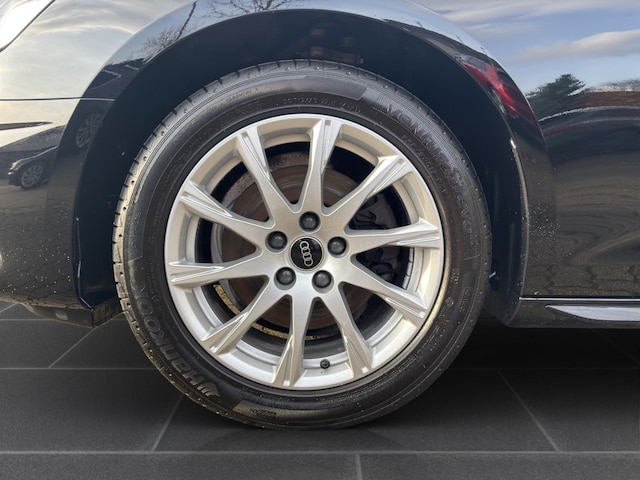 Audi A4 35 TFSI Avant S-Tronic