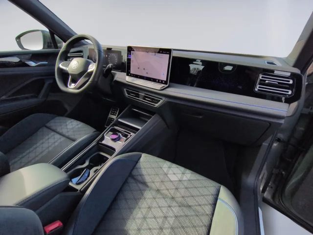 Volkswagen Tiguan 1.5 eTSI DSG R-Line
