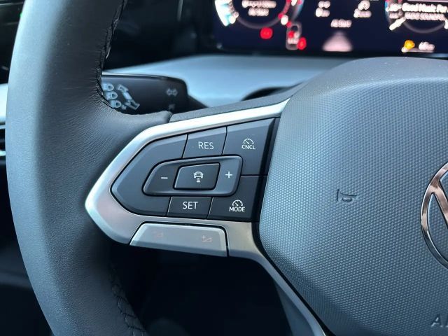 Volkswagen Golf Rabbit TSI