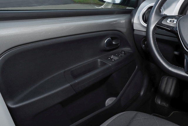 Volkswagen e-up! Style