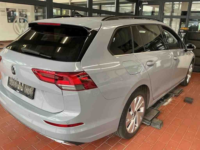 Volkswagen Golf 1.5 TSI Style Variant