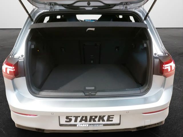 Volkswagen Golf 1.5 eTSI DSG R-Line