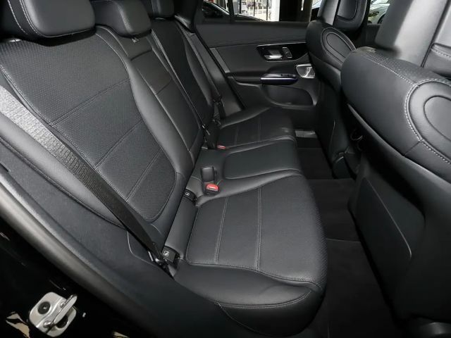 Mercedes-Benz GLC 200 4MATIC AMG Line