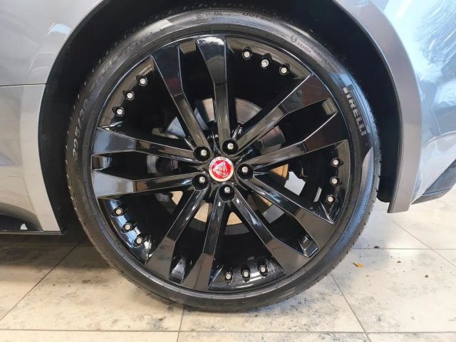 Jaguar F-Type Coupe R-Dynamic