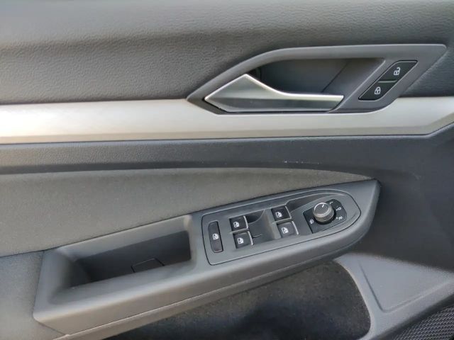 Volkswagen Golf 1.5 TSI Golf VIII Life