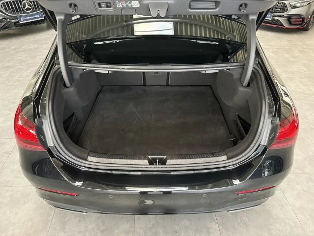 Mercedes-Benz A 200 AMG Line