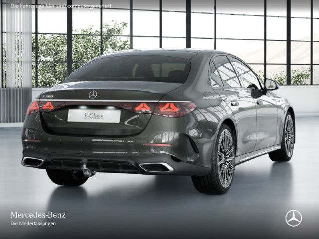 Mercedes-Benz E 200 AMG Line Sedan