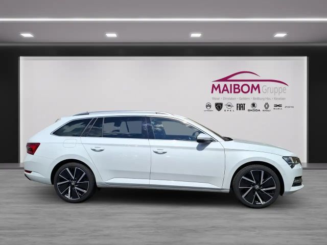 Skoda Superb 2.0 TDI Combi Style Style