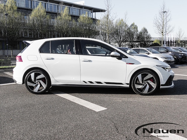 Volkswagen Golf 2.0 TSI GTI