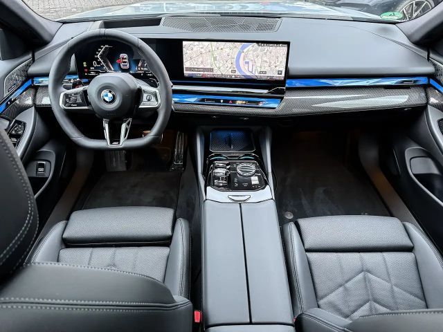 BMW 520 520d M-Sport Touring xDrive