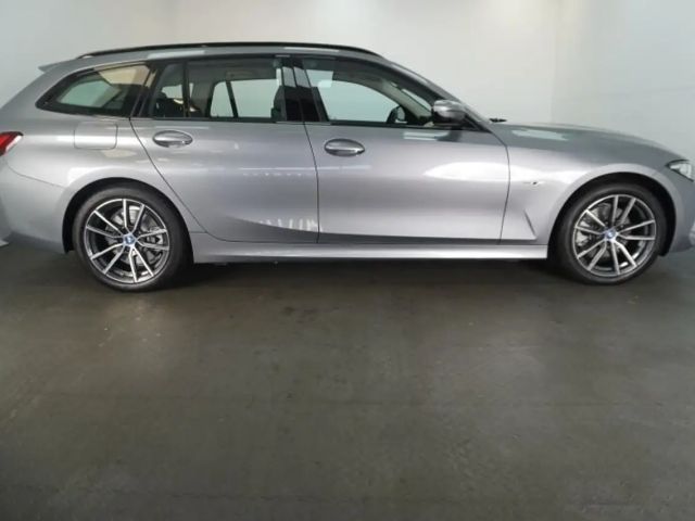 BMW 320 320e Touring