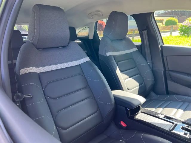 Citroën C4 BlueHDi Shine