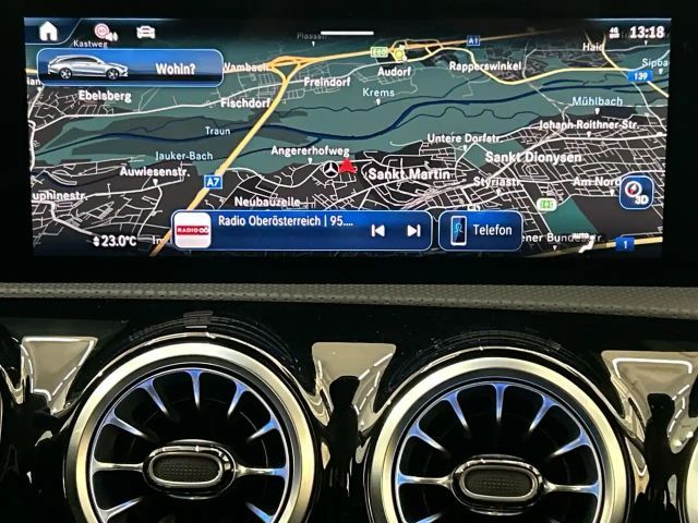 Mercedes-Benz CLA 180 Shooting Brake