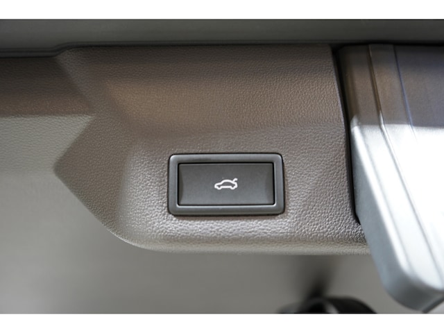 Volkswagen Multivan 2.0 TDI DSG IQ.Drive Life