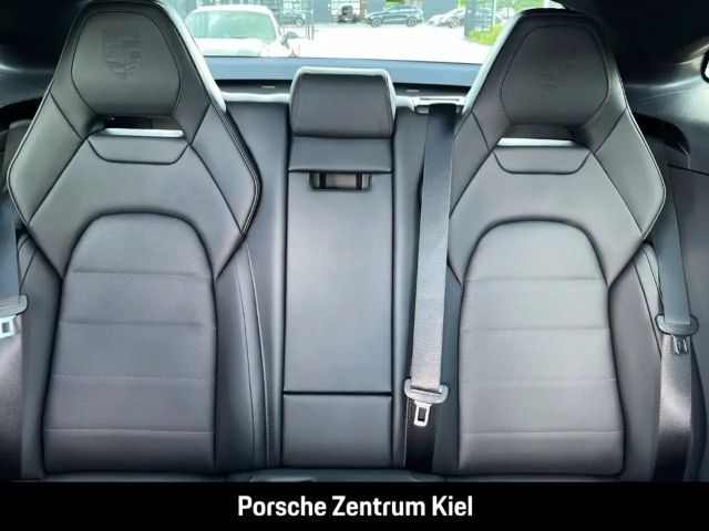 Porsche Panamera 4 E-Hybrid