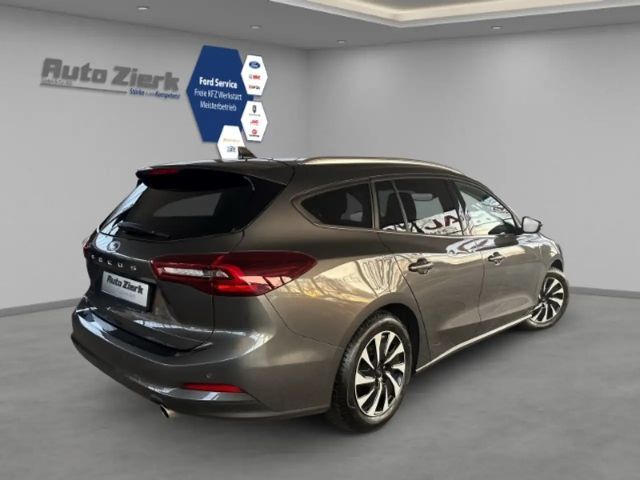Ford Focus EcoBoost Titanium Wagon