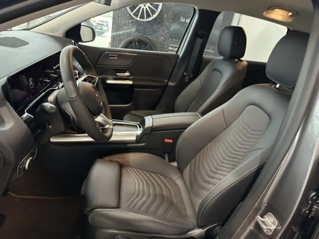 Mercedes-Benz B 200 Progressive