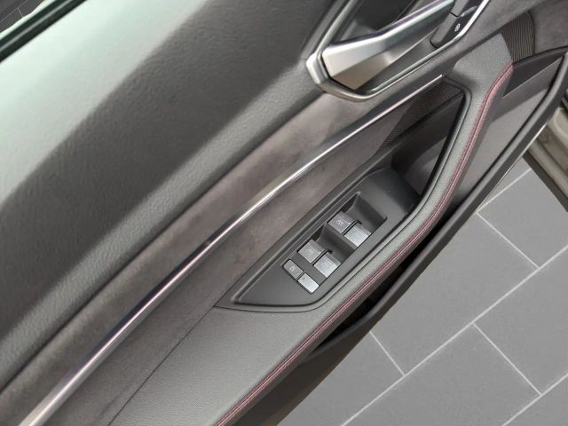 Audi Q8 e-tron 55 Quattro S-Line