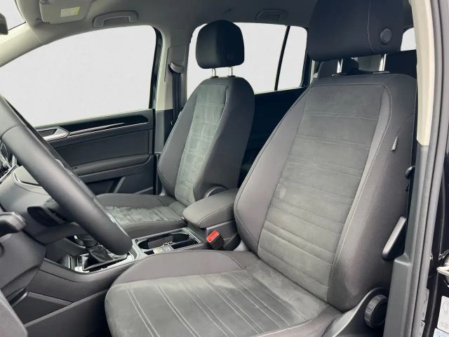 Volkswagen Touran DSG Highline R-Line