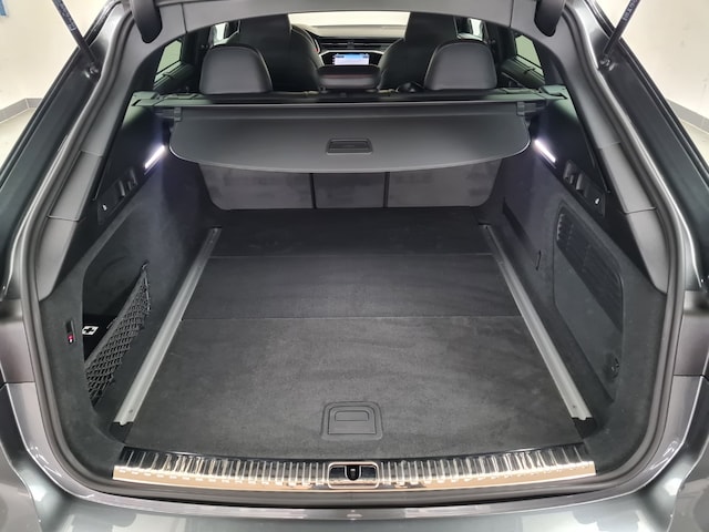 Audi A6 e-tron Avant Performance Quattro