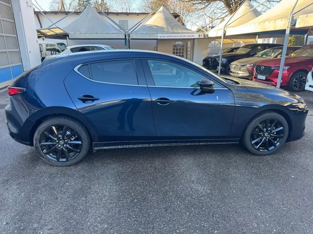 Mazda 3 2.5L Homura SkyActiv e-Skyactiv