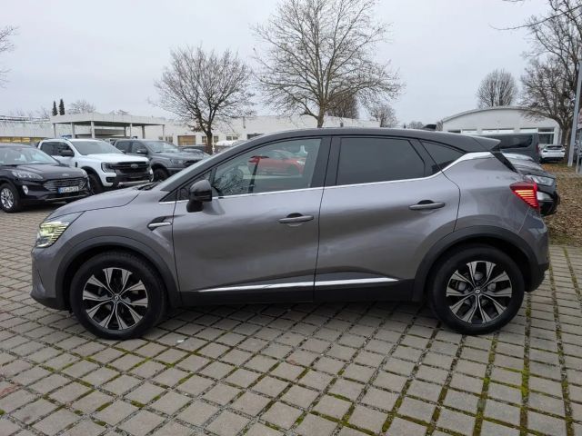 Renault Captur TCe 140 Techno