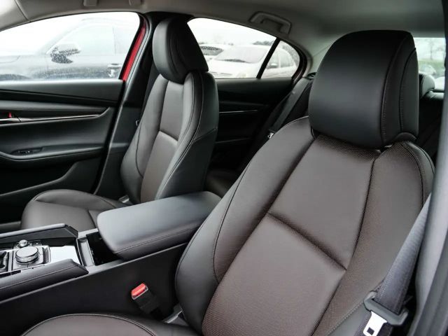 Mazda 3 SkyActiv Takumi e-Skyactiv