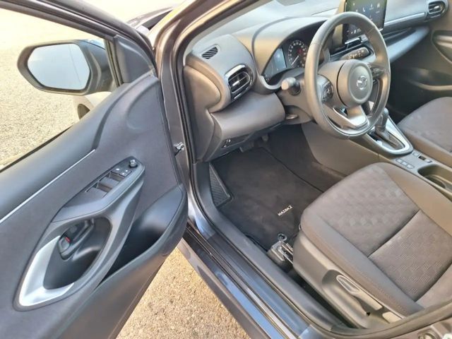 Mazda 2 Hybrid Centre Line