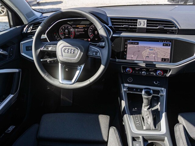 Audi Q3 S-Tronic