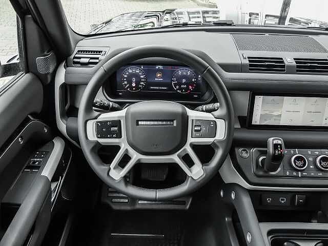 Land Rover Defender 90 Dynamic SE