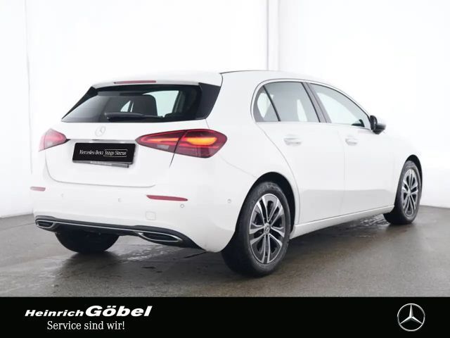 Mercedes-Benz A 200 Progressive