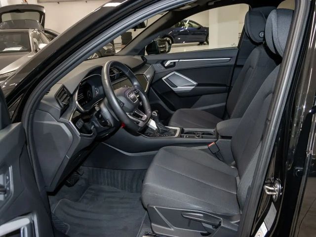 Audi Q3 35 TDI S-Line