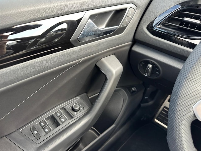 Volkswagen T-Roc DSG