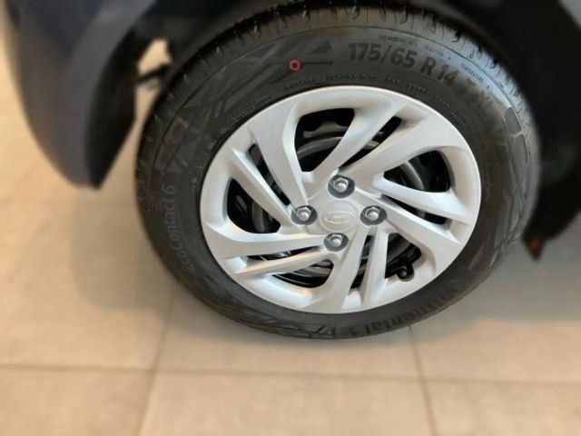 Hyundai i10 GO 1,0 MT