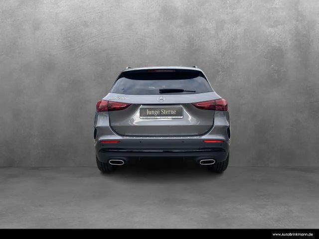 Mercedes-Benz GLA 200 AMG Line