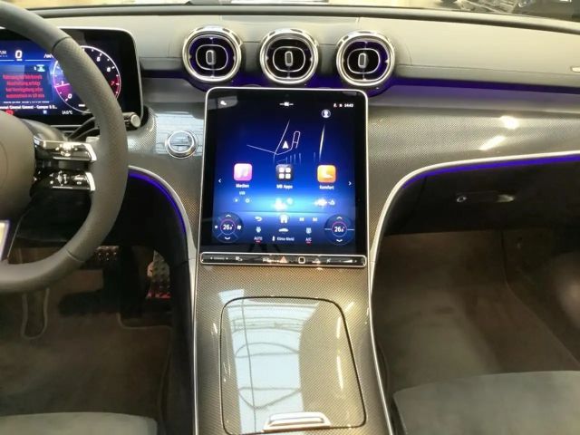 Mercedes-Benz C 180 AMG Line Sedan