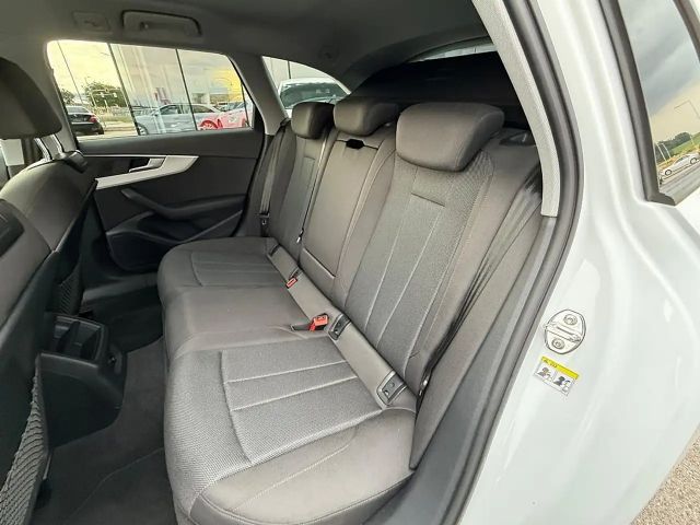 Audi A4 35 TDI Avant S-Tronic