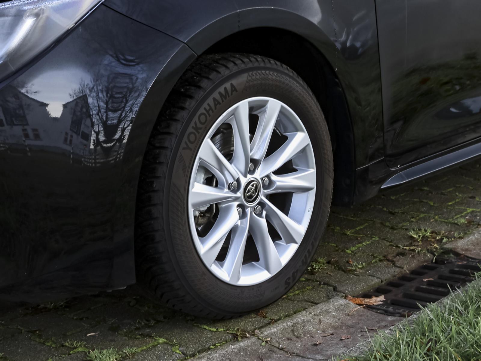 Toyota Corolla Business Touring